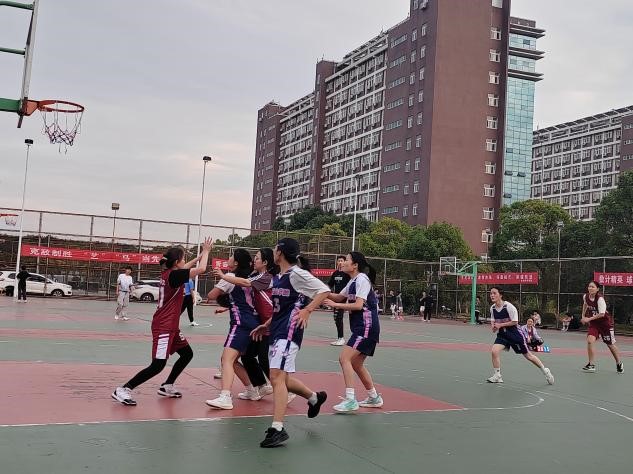 716d1f4e2a744d20897a48eab3324708.jpg 1.jpg