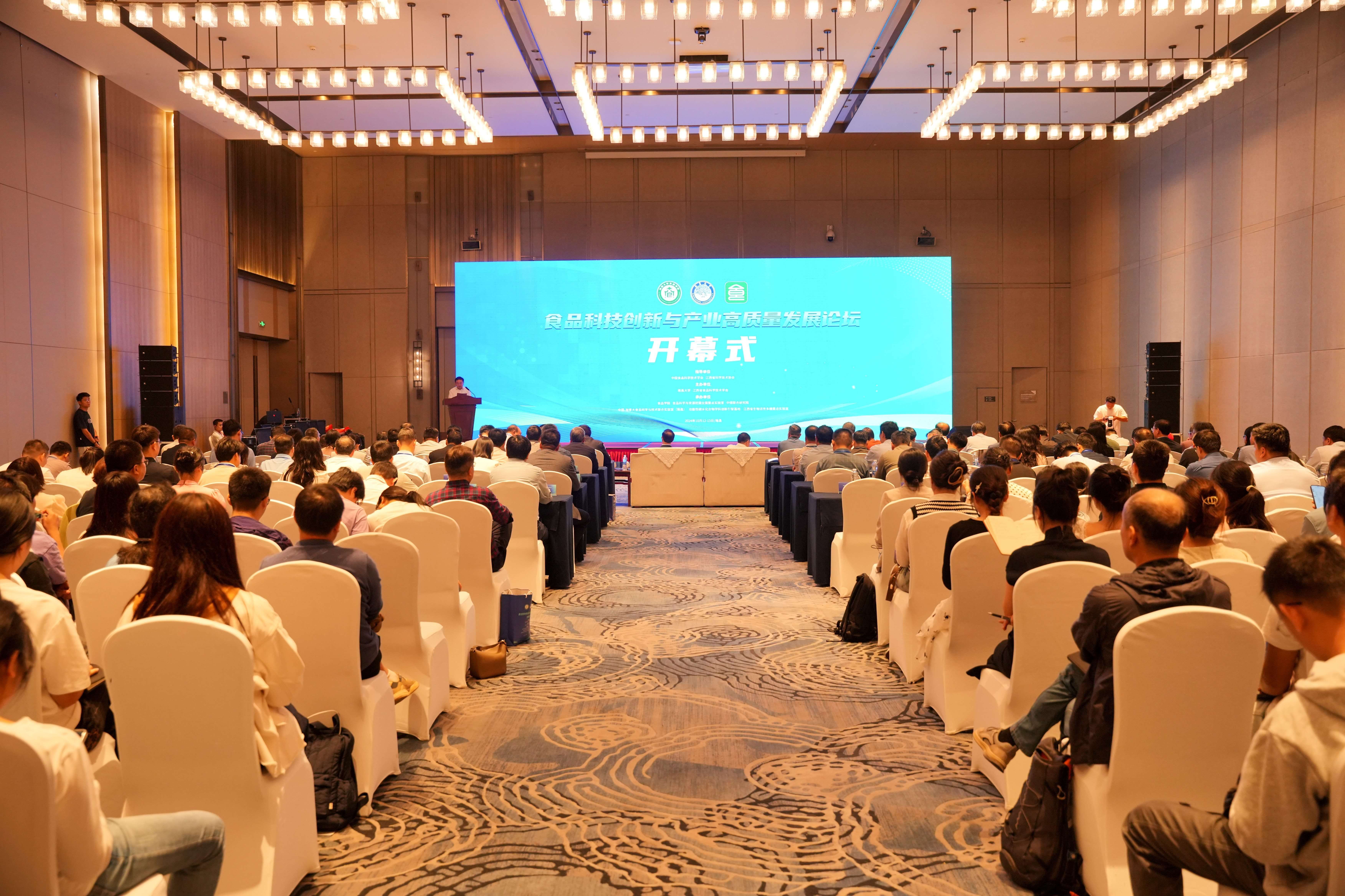 f16d4e61a5e34626bd78a648916a04a6.jpg 2_Jc_Jc_Jc.jpg