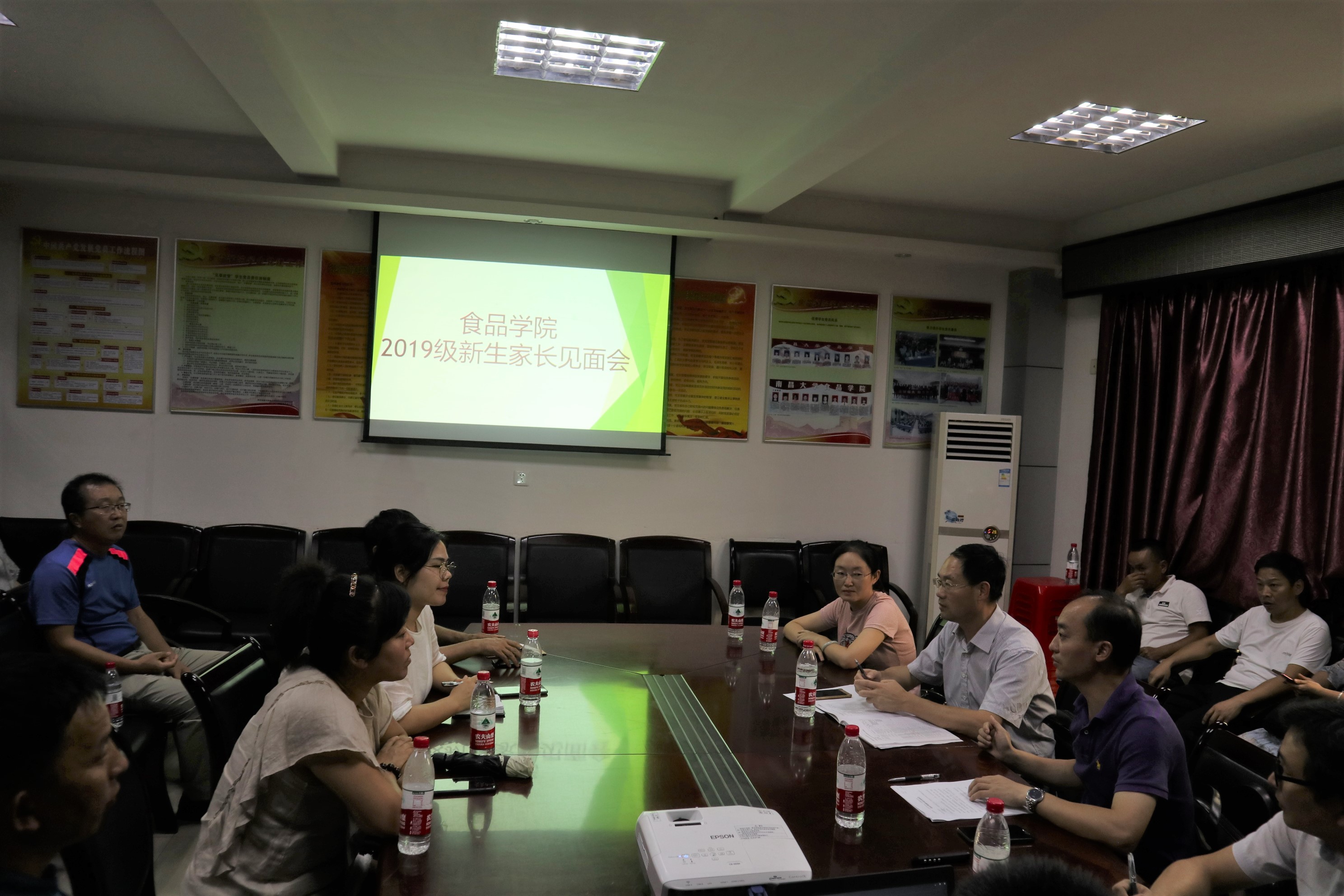 15e99582745c4adf9c94c0240fe11843.jpg IMG_0510.JPG