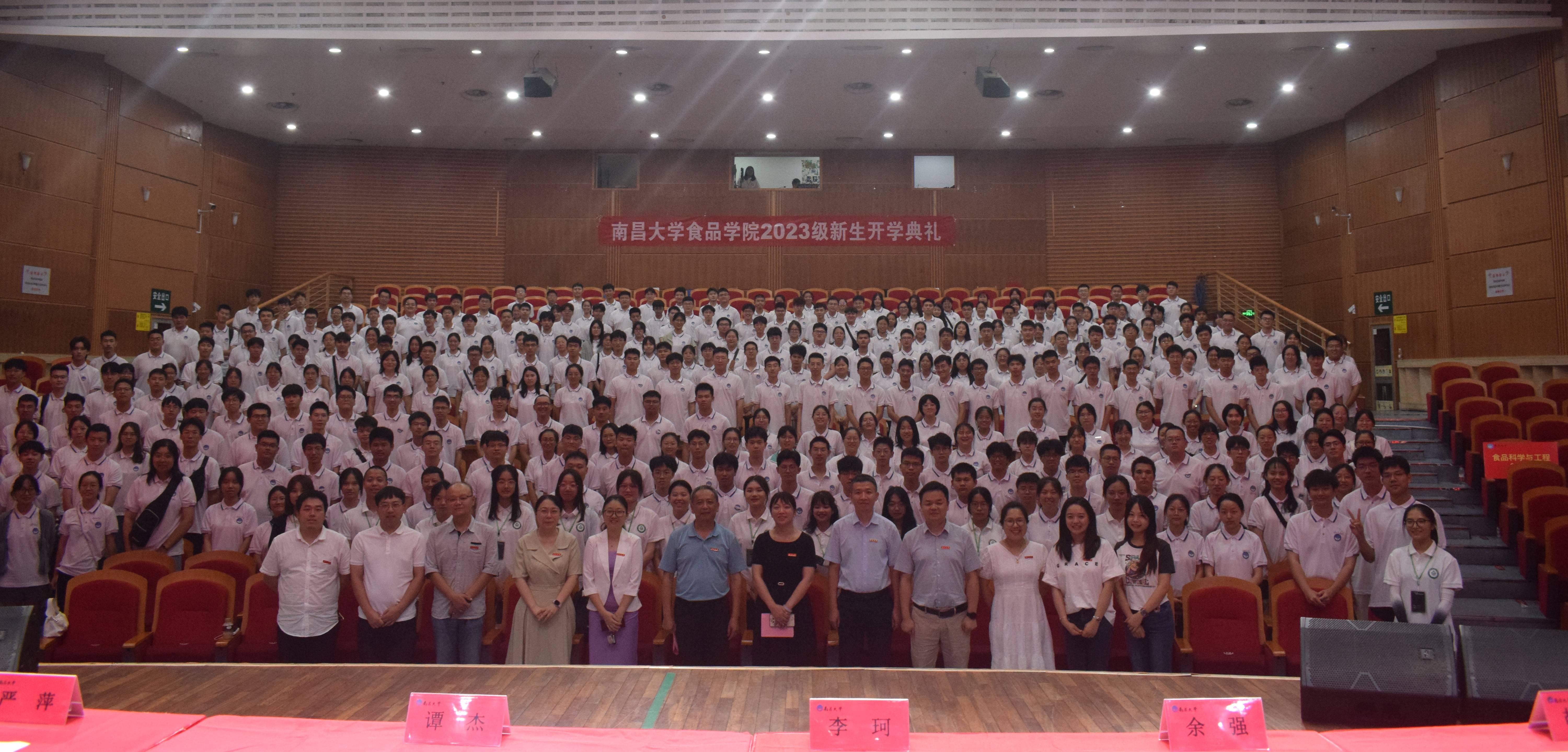 3d9604f2e294480d835c97dc83550651.jpg 07(1).jpg