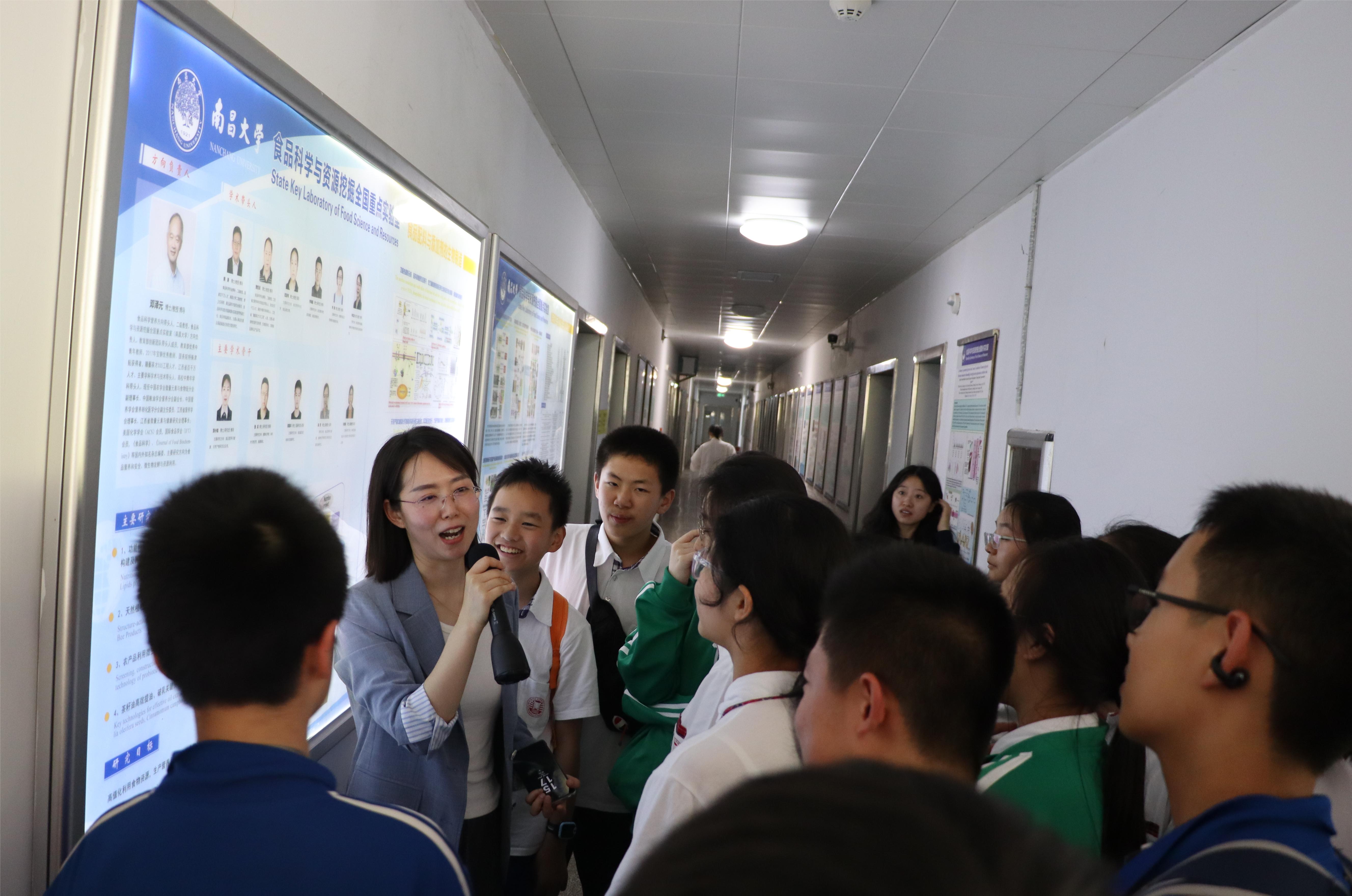 47c9900aec1e4c7387af055118ecc52c.jpg 3.jpg