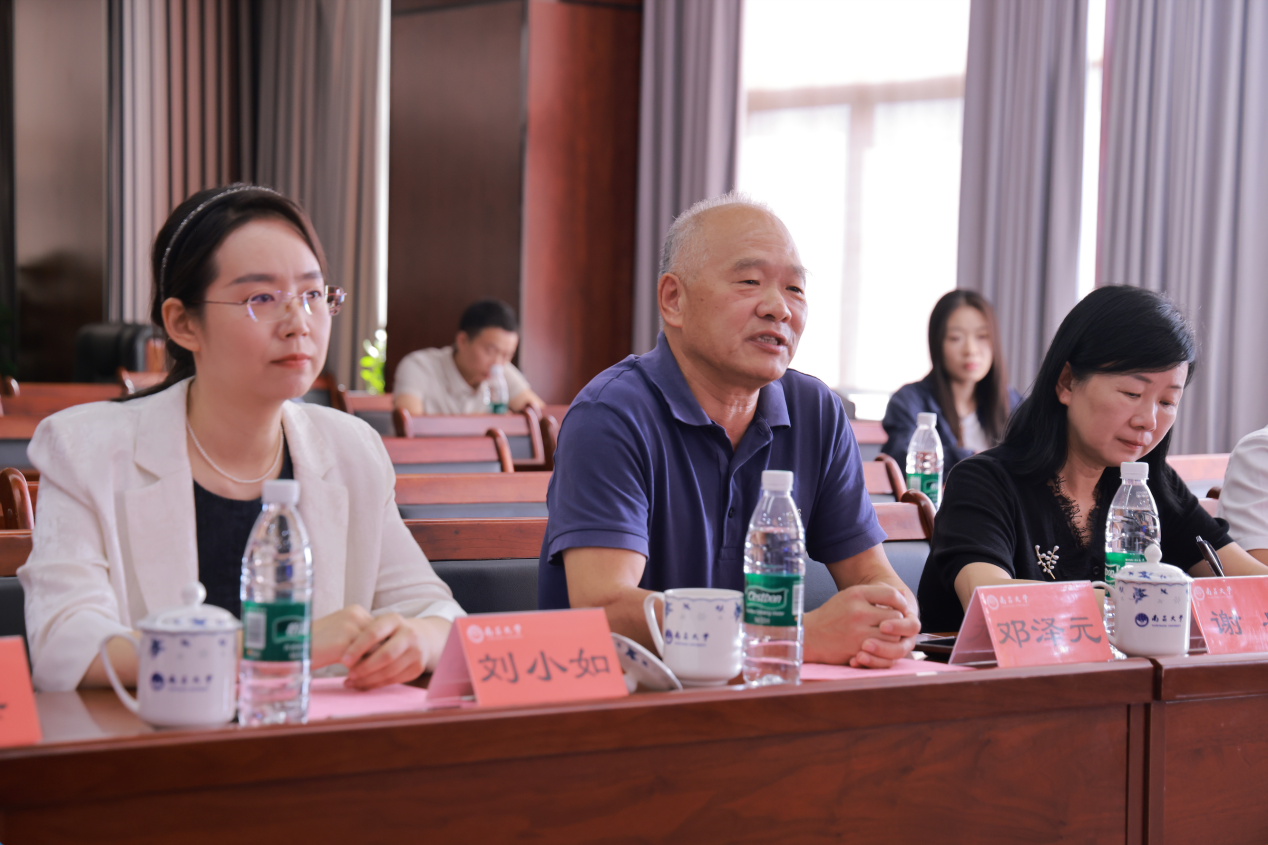 99264c8bccb147de910a9f09d1215a76.png 图片2.png